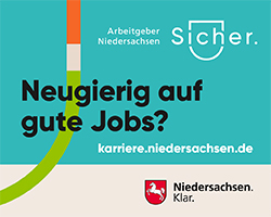 , Türkiser Hintergrund mit dem Logo der Dachmarke Arbeitgeber Niedersachsen, darauf in schwarzen Buchstaben"Neugierig auf Jobs",Niedersachsen Klar Logo rechts unsten im grauen Feld